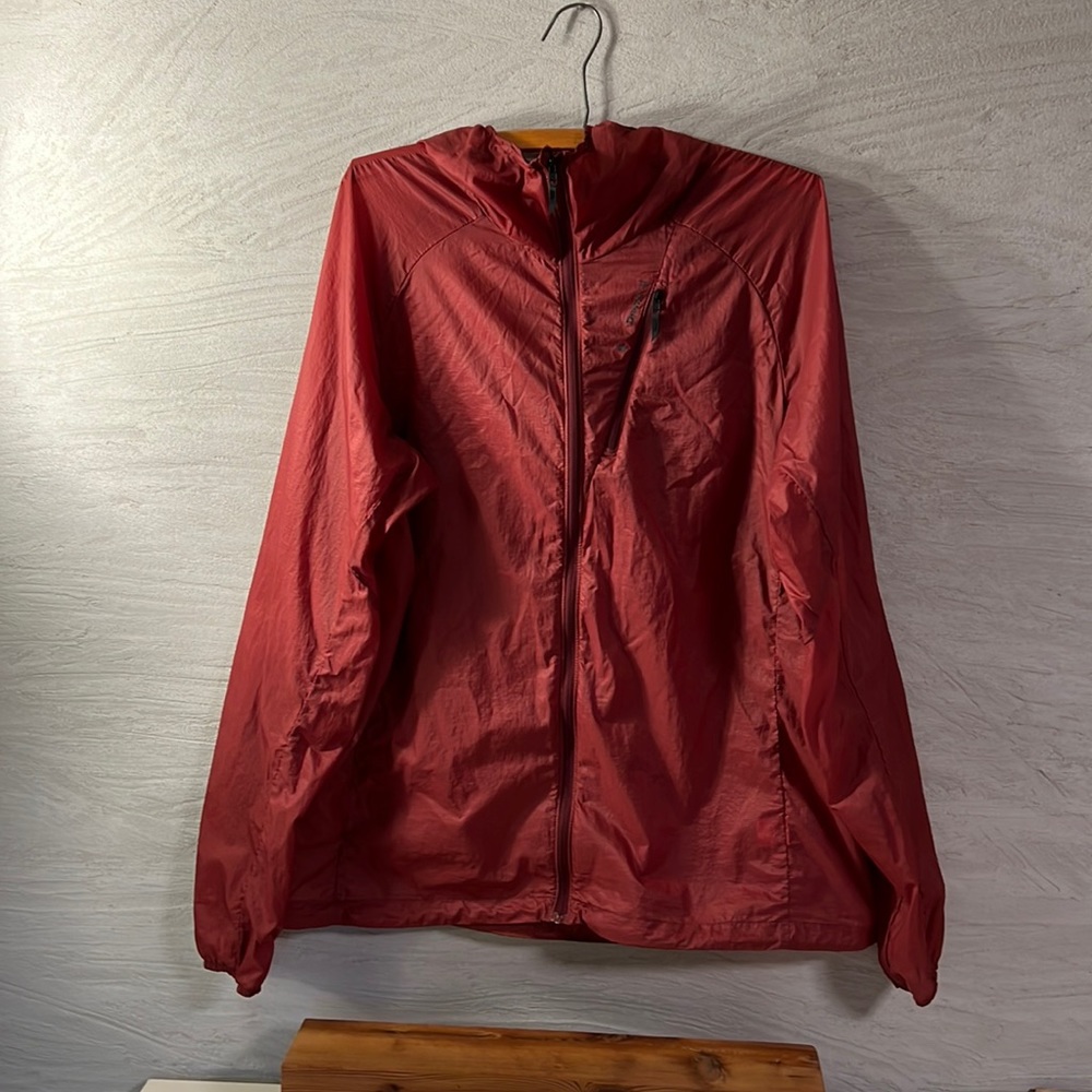 Black Diamond Women’s Distance Wind Shell
